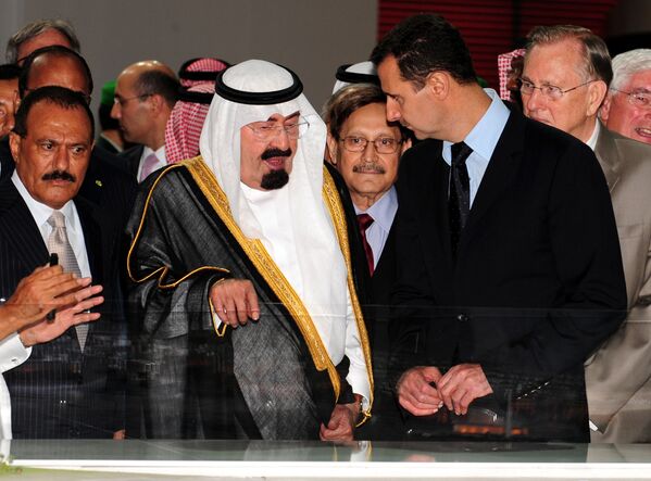رئیس جمهور یمن علی عبدالله صالح، پادشاه عربستان سعودی عبدالله بن عبدالعزیز آل سعود و رئیس جمهور سوریه بشار اسد، 2009 - اسپوتنیک افغانستان  