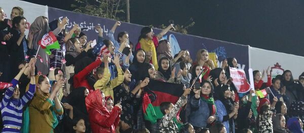 حضور فعال زنان افغانستان در ورزشگاه های مسابقات لیگ برتر فوتبال حضور فعال زنان افغانستان در ورزشگاه های مسابقات لیگ برتر فوتبال - اسپوتنیک افغانستان