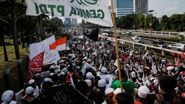 تظاهرات علیه تبعیض در اندونیزیا، ۲۰ کشته و ۶۵ زخمی برجا گذاشت - اسپوتنیک افغانستان  