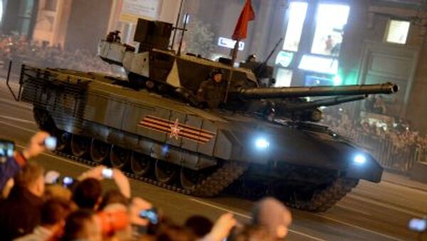 Танк Т-14 Армата во время репетиции военного парада в Москве - اسپوتنیک افغانستان  