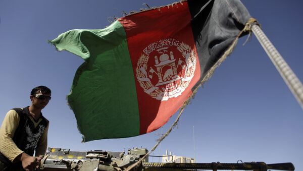 بانوی ولسوال در خط نخست جنگ با طالبان + عکس - اسپوتنیک افغانستان  