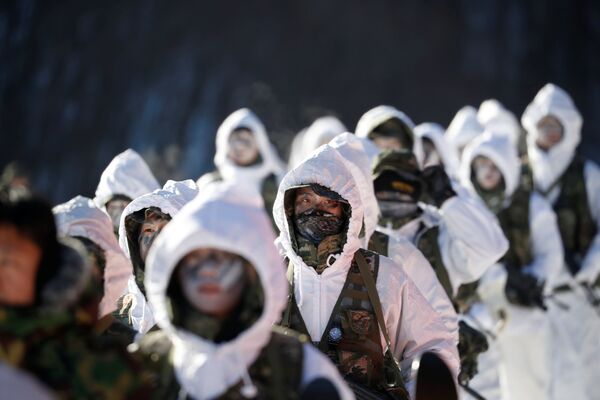 آموزش زمستانی نیروهای امریکایی و کوریای جنوبی در پیونگ چانگ - اسپوتنیک افغانستان  