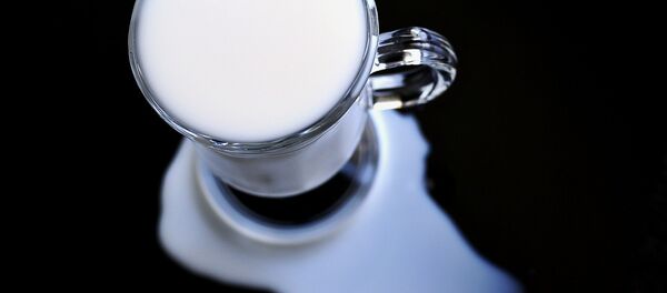 هشدار وزارت داخله از وجود مواد زهری در محصولات لبنی پاکستانی هشدار وزارت داخله از وجود مواد زهری در محصولات لبنی پاکستانی - اسپوتنیک افغانستان