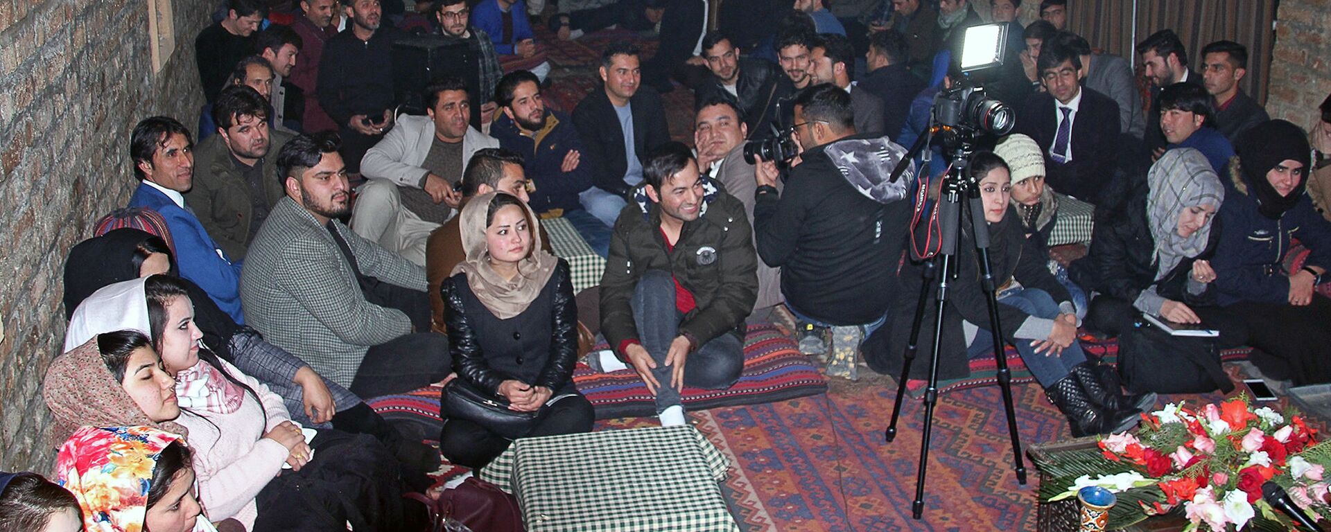 تجلیل شب یلدا در کابل میان سفیران جوان کشور های افغانستان و پاکستان - اسپوتنیک افغانستان  , 1920, 22.12.2021