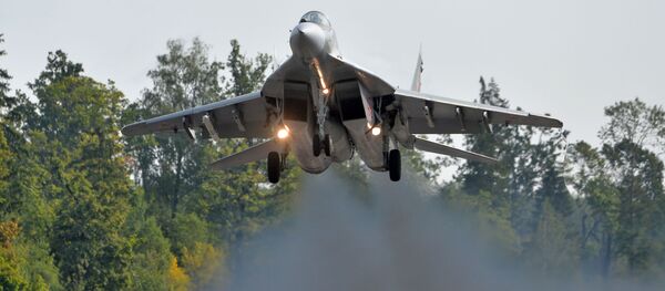 یک جت جنگنده نیروی هوایی آذربایجان در دریای خزر سقوط کرد  - اسپوتنیک افغانستان  