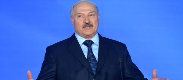 لوکاشنکو: باید جلو پیشرفت تروریست ها را در افغانستان گرفت لوکاشنکو: باید جلو پیشرفت تروریست ها را در افغانستان گرفت - اسپوتنیک افغانستان