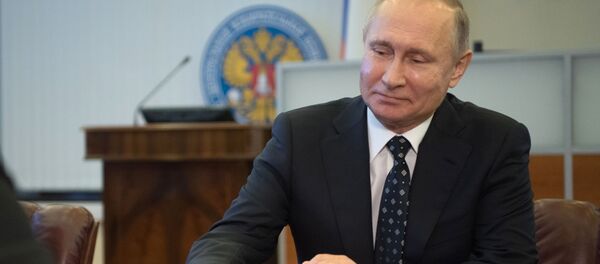 پوتین فرمان صدور تابعیت روسیه به شهروندان افغانستان را امضا کرد - اسپوتنیک افغانستان  