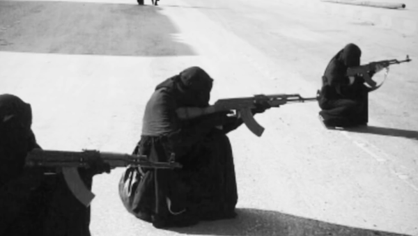 مشهورترین زن داعشی فرانسوی دستگیر شد - اسپوتنیک افغانستان  