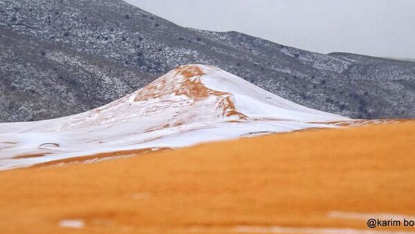 Снег в африканской пустыне Сахара - اسپوتنیک افغانستان  