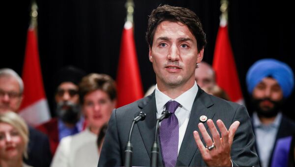 واکنش نخست‌وزیر کانادا به حمله بر حجاب دختر مسلمان در تورنتو - اسپوتنیک افغانستان  