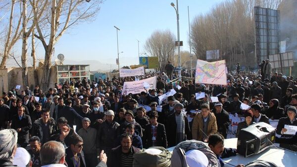  در پی معرفی‌نشدن شهردار بامیان مردم خواستار برکناری والی شدند - اسپوتنیک افغانستان  
