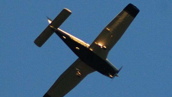 فرود اضطراری هواپیما به روی جاده در امریکا + عکس - اسپوتنیک افغانستان  