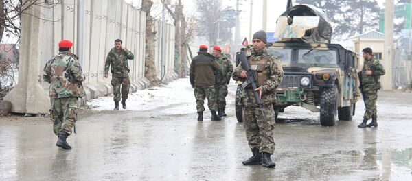 Военные на месте нападения на военную академию в Кабуле Военные на месте нападения на военную академию в Кабуле - اسپوتنیک افغانستان