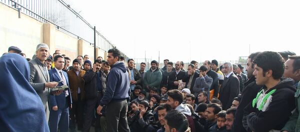 تمدید پاسپورت های خانوار مهاجران افغانستانی در تهران تمدید پاسپورت های خانوار مهاجران افغانستانی در تهران - اسپوتنیک افغانستان