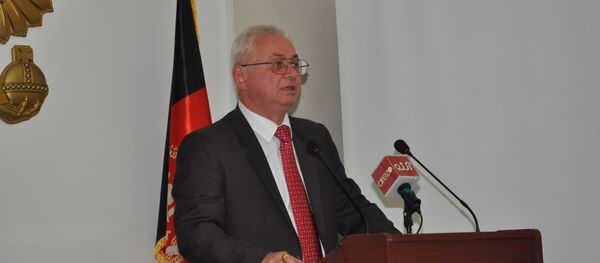 دیدار سفیر روسیه با وزیر دفاع افغانستان - اسپوتنیک افغانستان  