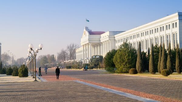 Здание Сената на площади Независимости в Ташкенте - اسپوتنیک افغانستان  