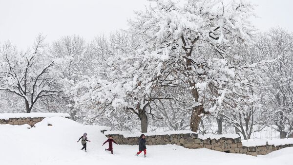 مقامات افغانستان: زمستان پیش‌رو سردترین زمستان در 100 سال اخیر خواهد بود - اسپوتنیک افغانستان  