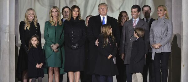 پودر ناشناخته عروس ترامپ را به شفاخانه فرستاد پودر ناشناخته عروس ترامپ را به شفاخانه فرستاد - اسپوتنیک افغانستان