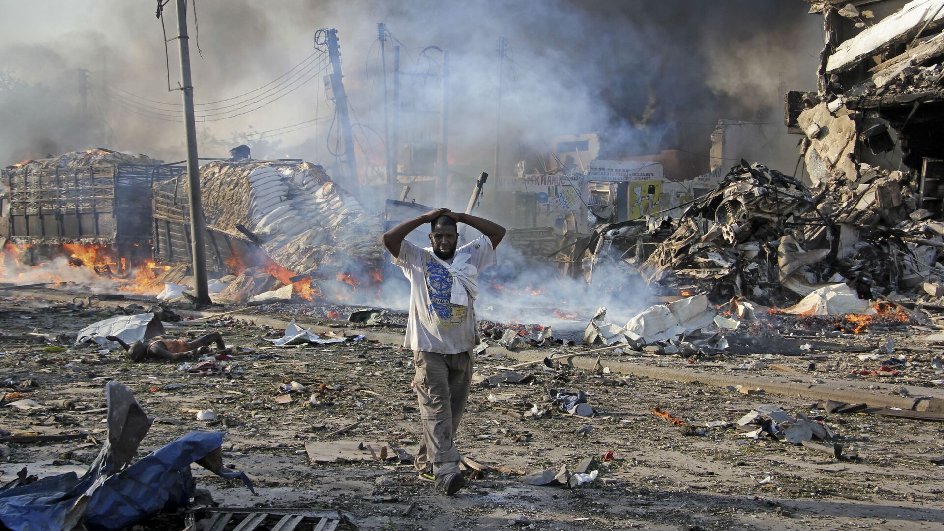 Последствия взрыва в центре Могадишо, Сомали - اسپوتنیک افغانستان  , 1920, 17.07.2022