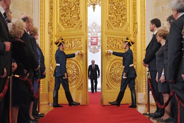 مراسم تحلیف رئیس جمهور پوتین - مسکو ۲۰۱۲ - اسپوتنیک افغانستان  