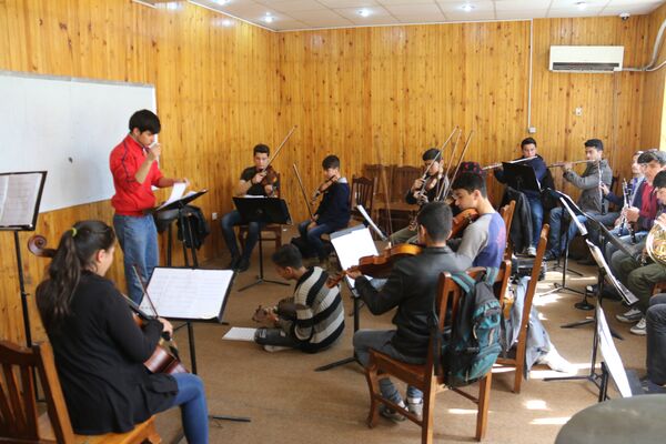 موسیقی، بخشی از میراث فرهنگی غنی افغانستان است. موسیقی، بخشی از میراث فرهنگی غنی افغانستان است. - اسپوتنیک افغانستان