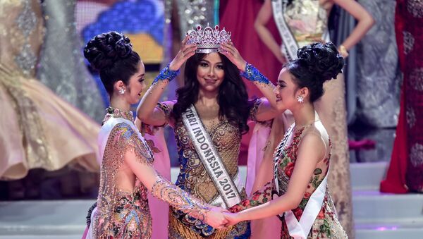 سونیا فرجینا ملکه زیبایی 2018 اندونیزیا. - اسپوتنیک افغانستان  