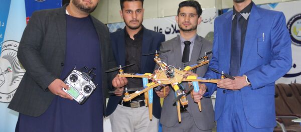 دانشجویان در کابل موفق به ساخت پهباد شدند دانشجویان در کابل موفق به ساخت پهباد شدند - اسپوتنیک افغانستان