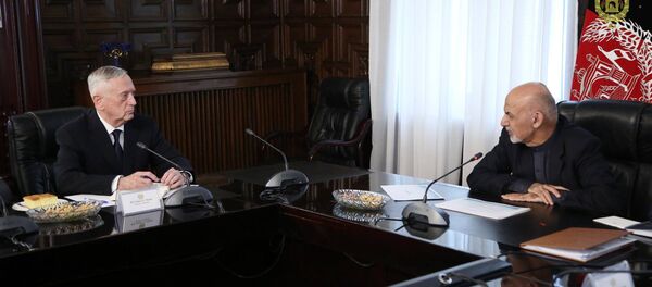 دیدار اشرف غنی با وزیر دفاع امریکا دیدار اشرف غنی با وزیر دفاع امریکا - اسپوتنیک افغانستان