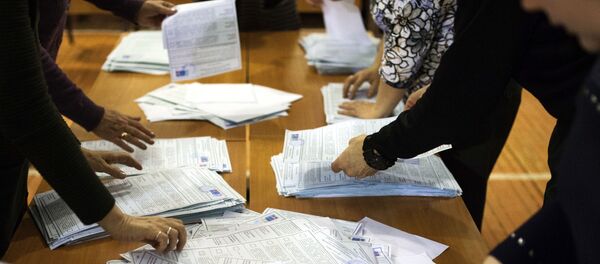 انتخابات ریاست جمهوری قرقیزستان؛ حدود 60 نفر خود را نامزد کردند انتخابات ریاست جمهوری قرقیزستان؛ حدود 60 نفر خود را نامزد کردند - اسپوتنیک افغانستان