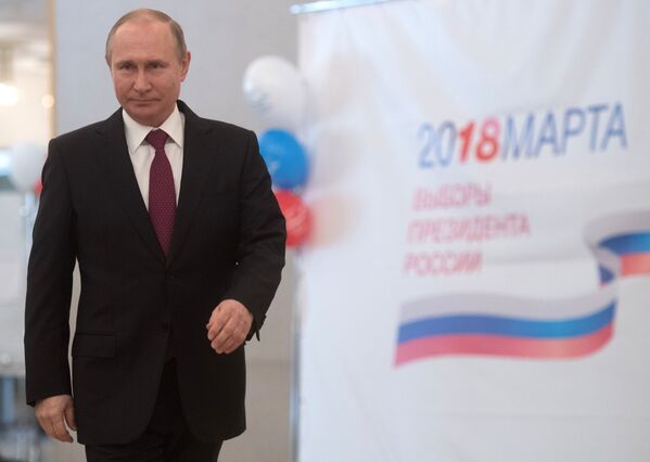 کاندی ریاست جمهوری روسیه، رئیس جمهور فعلی  ولادیمیر پوتین در انتخابات ریاست جمهوری - اسپوتنیک افغانستان  