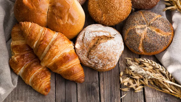 کار کردن زیاد باعث جریمه‌شدن یک مالک خبازی شد - اسپوتنیک افغانستان  