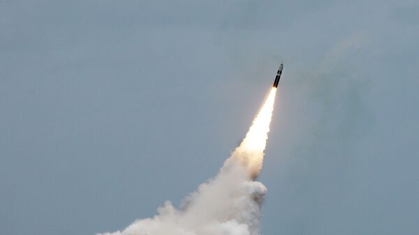 هند دو راکت بالستیک قادر به حمله سلاح هسته‌ای را آزمایش کرد - اسپوتنیک افغانستان  