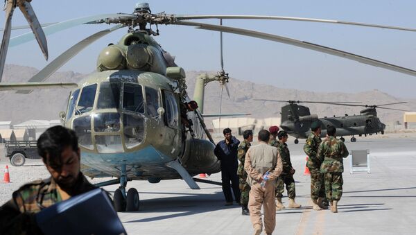 ترمیم غیرقانونی هلیکوپترهای ارتش توسط اوکراین؛ خطر برای زندگی نیروهای افغان - اسپوتنیک افغانستان  