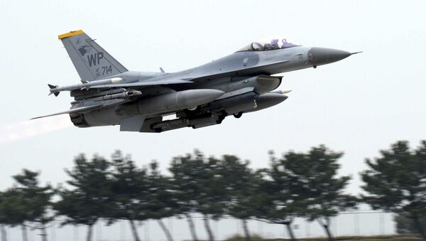 اسلواکی جنگنده اف-16 خریداری می‌کند. - اسپوتنیک افغانستان  