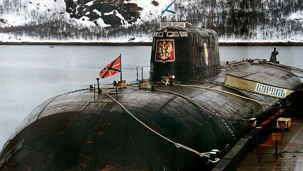 15 سال از غرق شدن زیردریایی اتمی کورسک می گذرد - اسپوتنیک افغانستان  