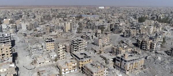 شهر رقه پس از بمباردمان نیروهای ائتلاف+ تصاویر شهر رقه پس از بمباردمان نیروهای ائتلاف+ تصاویر - اسپوتنیک افغانستان