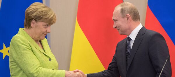 مرکل: بدون روسیه حل مسأله سوریه و اوکراین ممکن نیست مرکل: بدون روسیه حل مسأله سوریه و اوکراین ممکن نیست - اسپوتنیک افغانستان