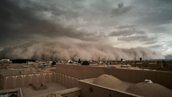 طوفان در شهر یزد ایران - اسپوتنیک افغانستان  