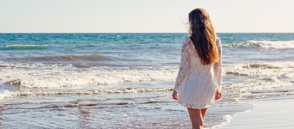 محدودیتها در پوشیدن لباس نامناسب زنان در ترکمنستان محدودیتها در پوشیدن لباس نامناسب زنان در ترکمنستان - اسپوتنیک افغانستان