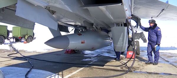 در مسکو هنگام رژه پیروزی بر فاشیسم راکت هایپرسونیک کینژال رونمایی میشود در مسکو هنگام رژه پیروزی بر فاشیسم راکت هایپرسونیک کینژال رونمایی میشود - اسپوتنیک افغانستان