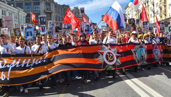 ده میلیون نفر در راهپیمایی غند جاویدان در روسیه اشتراک کردند - اسپوتنیک افغانستان  