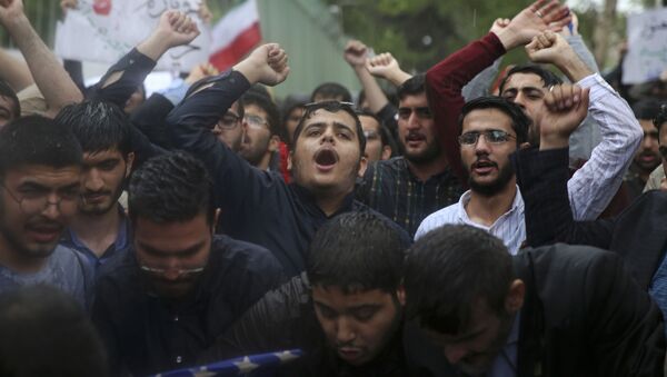 ادامه اعتراض‌ها در ایران؛ نقش گروه تروریستی داعش دراین میان چیست؟ - اسپوتنیک افغانستان  