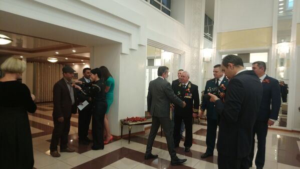 نگاره های از تجلیل 9 می «روز پیروزی» در سفارت روسیه در کابل - اسپوتنیک افغانستان  