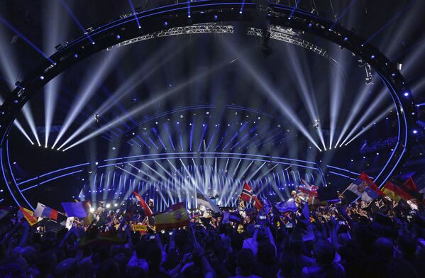 پیش از شروع مسابقه بین المللی یوروویژن 2018 در پرتغال - اسپوتنیک افغانستان  