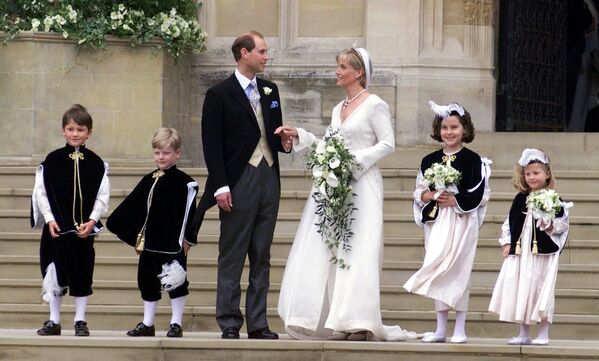 مراسم عروسی شاهزاده ادوارد، پسر کوچک الیزابت دوم ملکه بریتانیا - اسپوتنیک افغانستان  