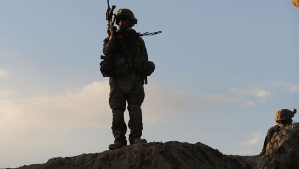 تلاش سرباز شیطان‌پرست امریکایی برای آغاز جنگ جدید در خاور میانه - اسپوتنیک افغانستان  