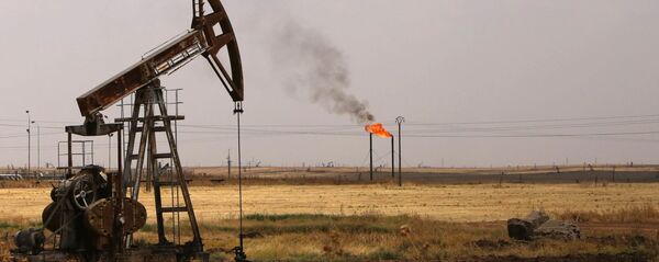 حمله تروریستان بر تاسیسات نفتی در سوریه حمله تروریستان بر تاسیسات نفتی در سوریه - اسپوتنیک افغانستان