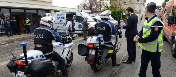 تیراندازی افراد نقابدار در شهر مارسی فرانسه تیراندازی افراد نقابدار در شهر مارسی فرانسه - اسپوتنیک افغانستان