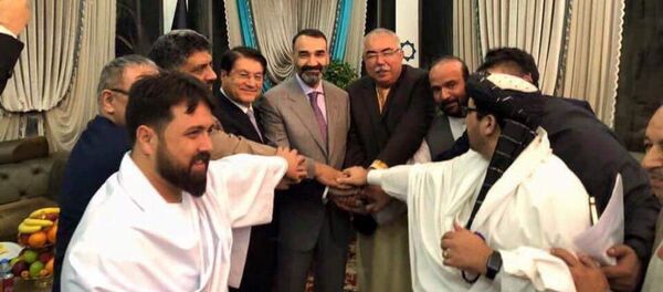 منابع ایتلاف نجات: امریکا، غنی را مجبور به بهبود روابط با دوستم ساخت منابع ایتلاف نجات: امریکا، غنی را مجبور به بهبود روابط با دوستم ساخت - اسپوتنیک افغانستان