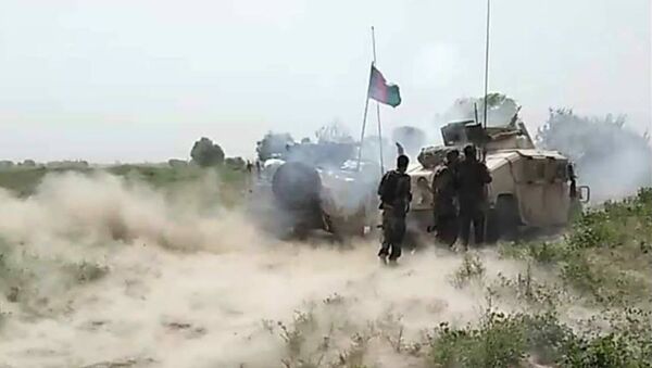 در حمله طالبان بر یک پوسته در تخار چهار سرباز جان باختند - اسپوتنیک افغانستان  